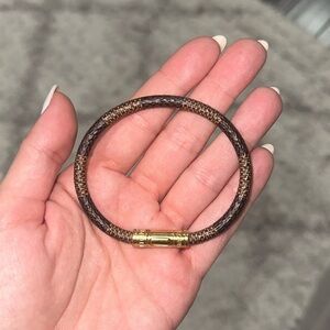 Louis Vuitton Damier bracelet